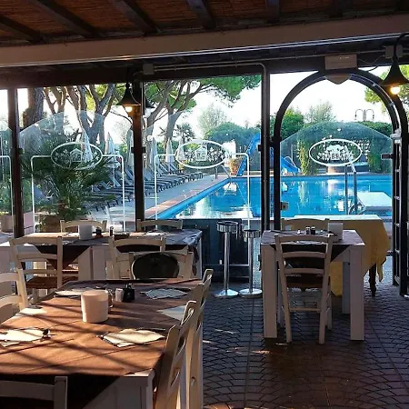 Vina Del Mar Pineta Otel 4*