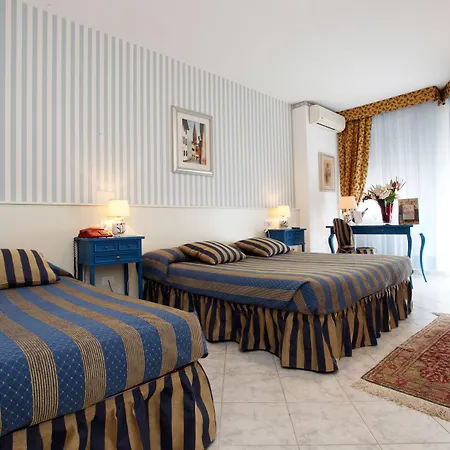 Szálloda Vina Del Mar Pineta Lido di Jesolo