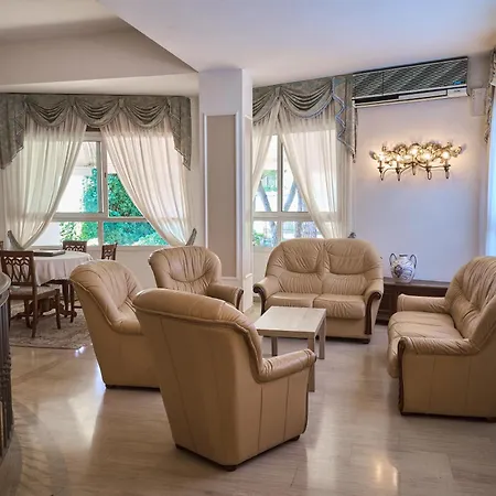 Vina Del Mar Pineta Szálloda 4*