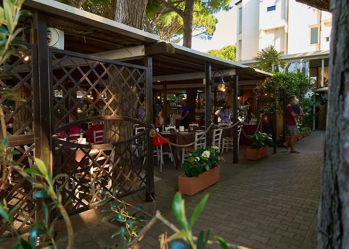 Vina Del Mar Pineta Hotel 4*